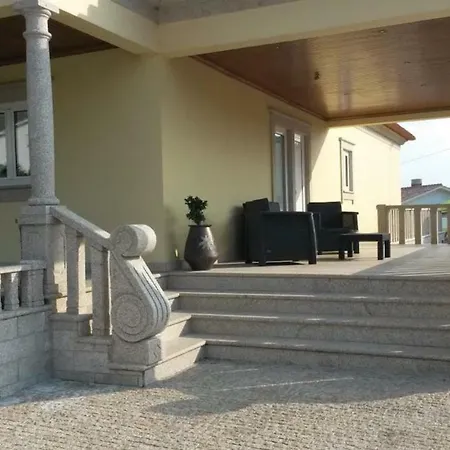 Casa de Férias Moradia De Luxo Com Piscina Em *