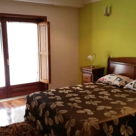 Moradia De Luxo Com Piscina Em * Esposende