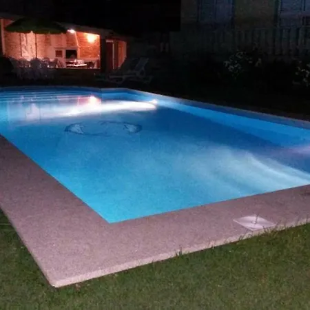 Moradia De Luxo Com Piscina Em * Esposende